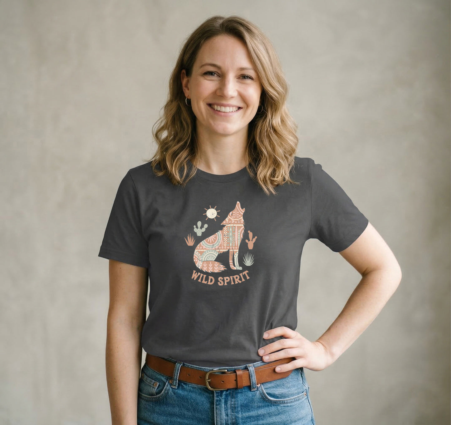 Wild Spirit T-Shirt – Boho Wolf & Wüsten Design