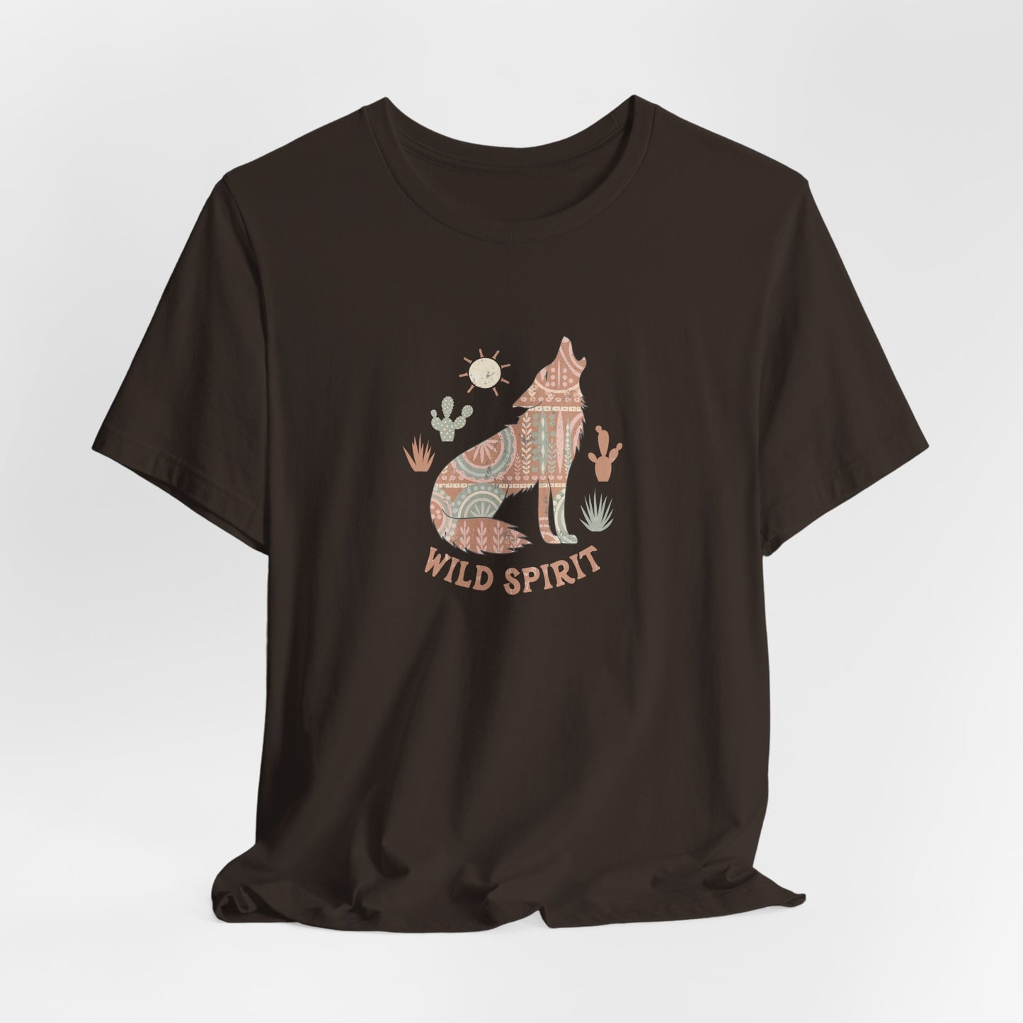 Wild Spirit T-Shirt – Boho Wolf & Wüsten Design